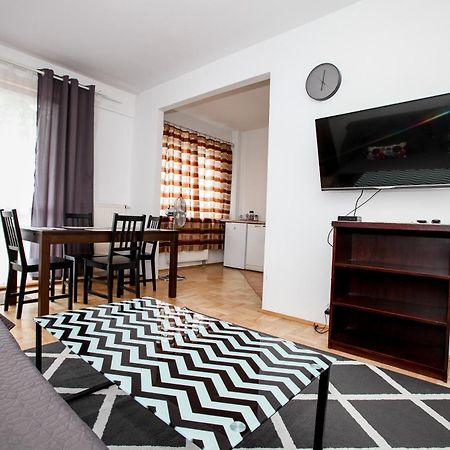 Green Kabaty Apartment 2 Varsovia Exterior foto